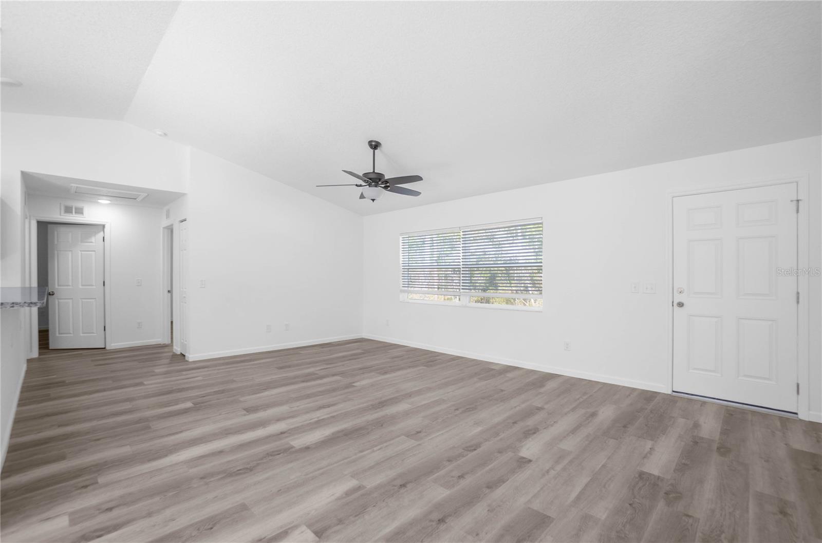 CITRUS SPGS UNIT 21 - Residential