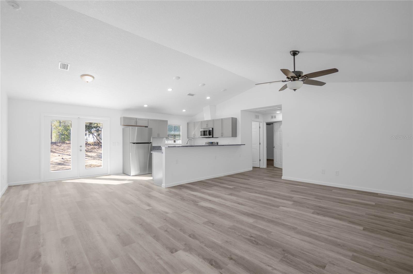 CITRUS SPGS UNIT 21 - Residential