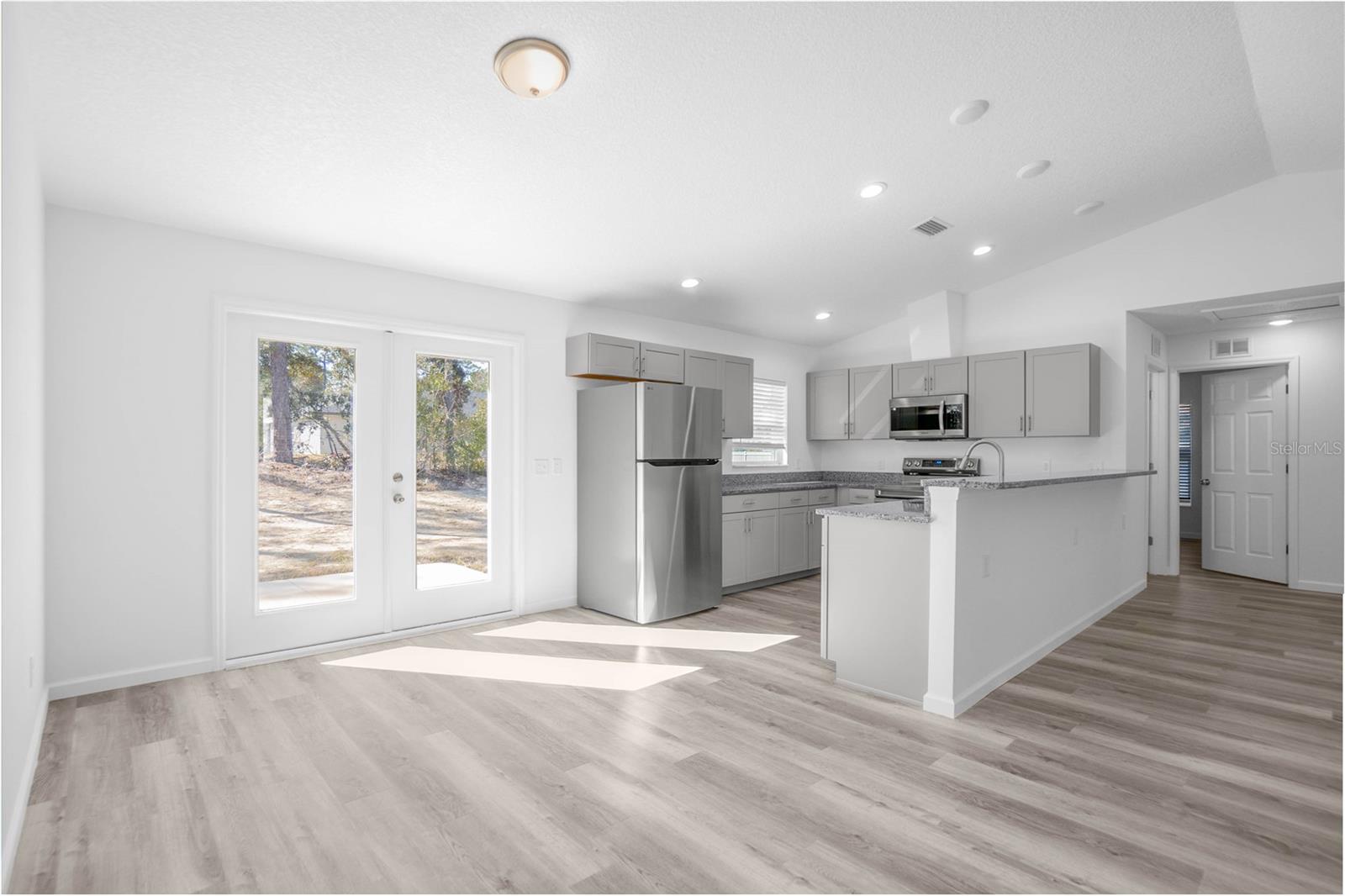 CITRUS SPGS UNIT 21 - Residential