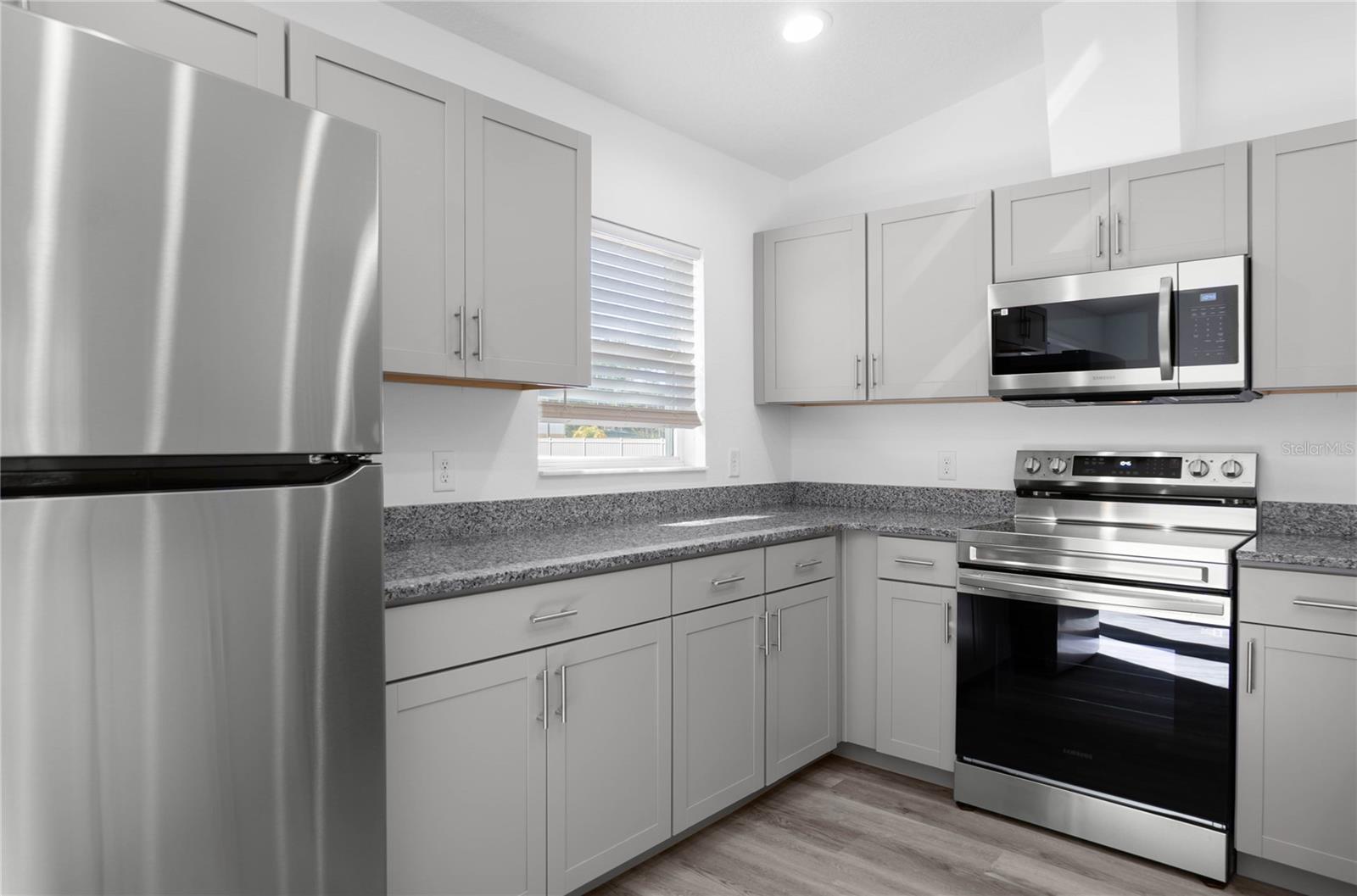CITRUS SPGS UNIT 21 - Residential