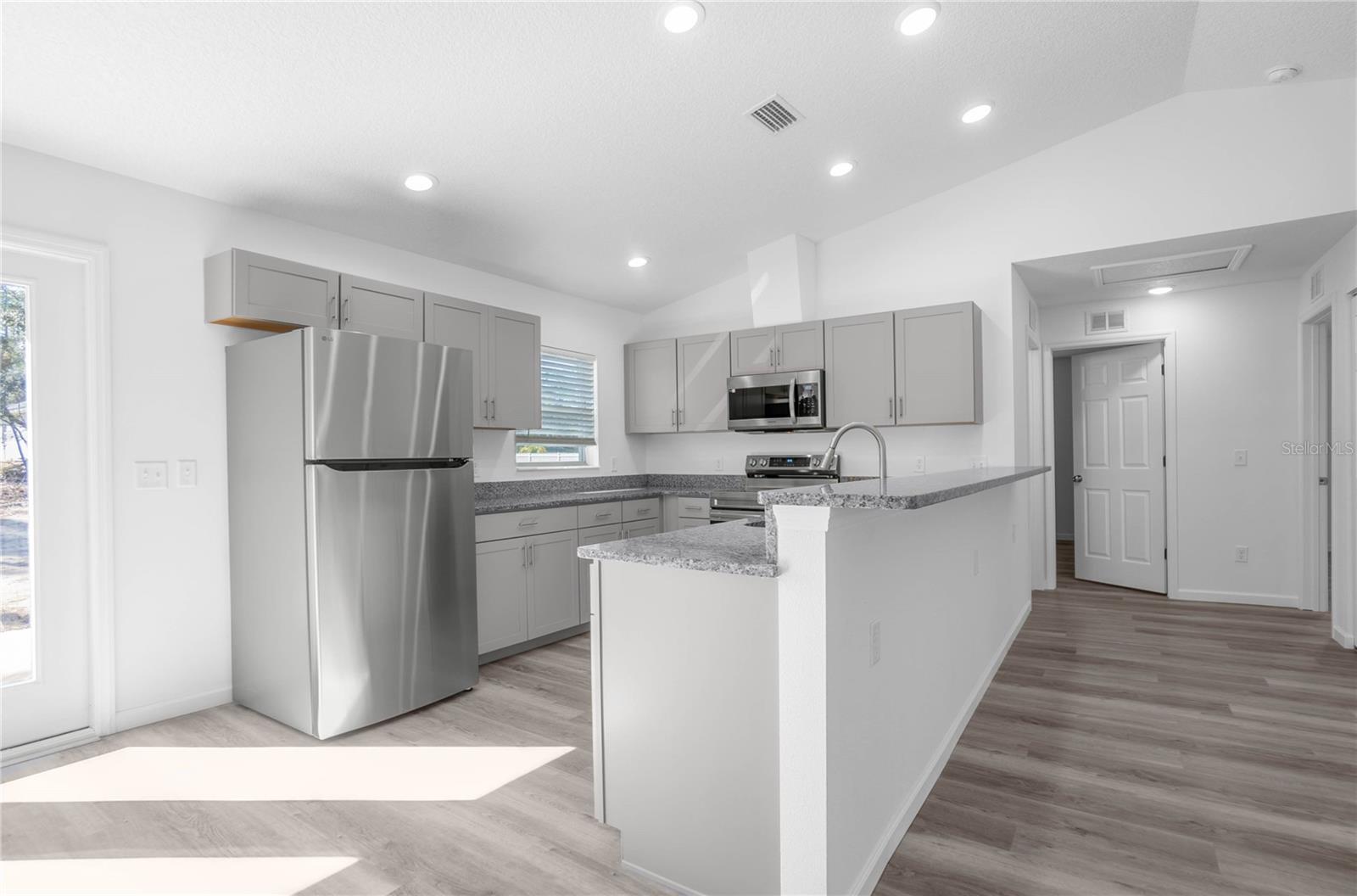 CITRUS SPGS UNIT 21 - Residential
