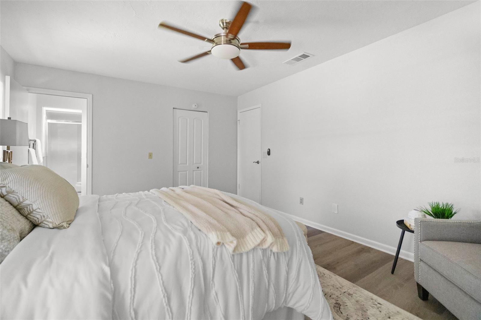 COUNTRY PLACE WEST UNIT V - Residential