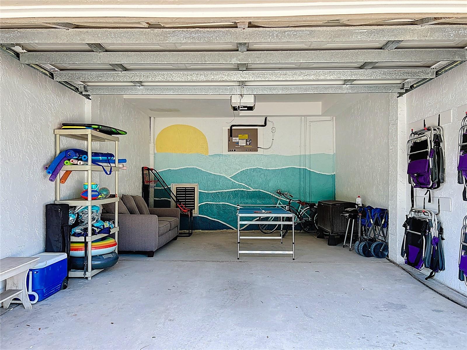 ISLAND IN THE SUN - Residential