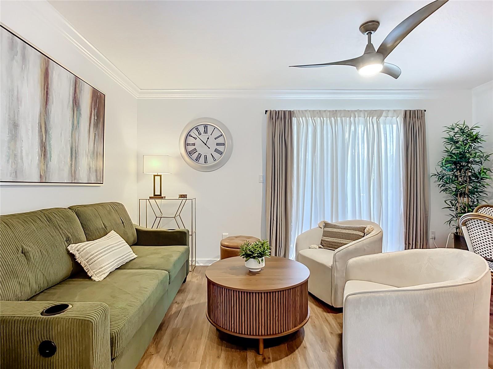 ISLAND IN THE SUN - Residential