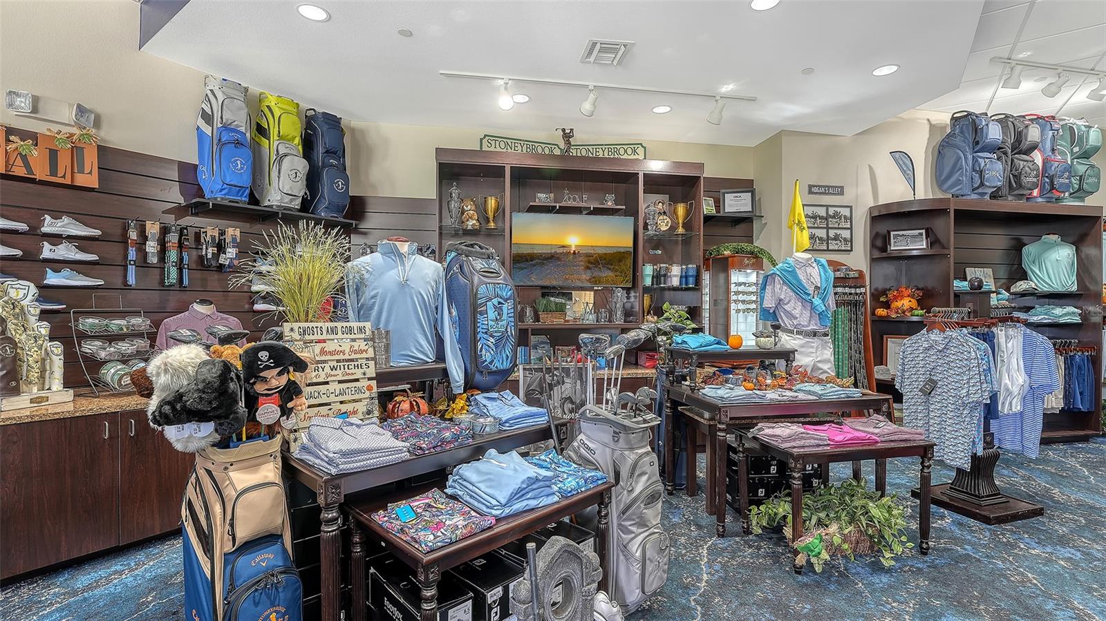 STONEYBROOK GOLF & COUNTRY CLUB - Residential