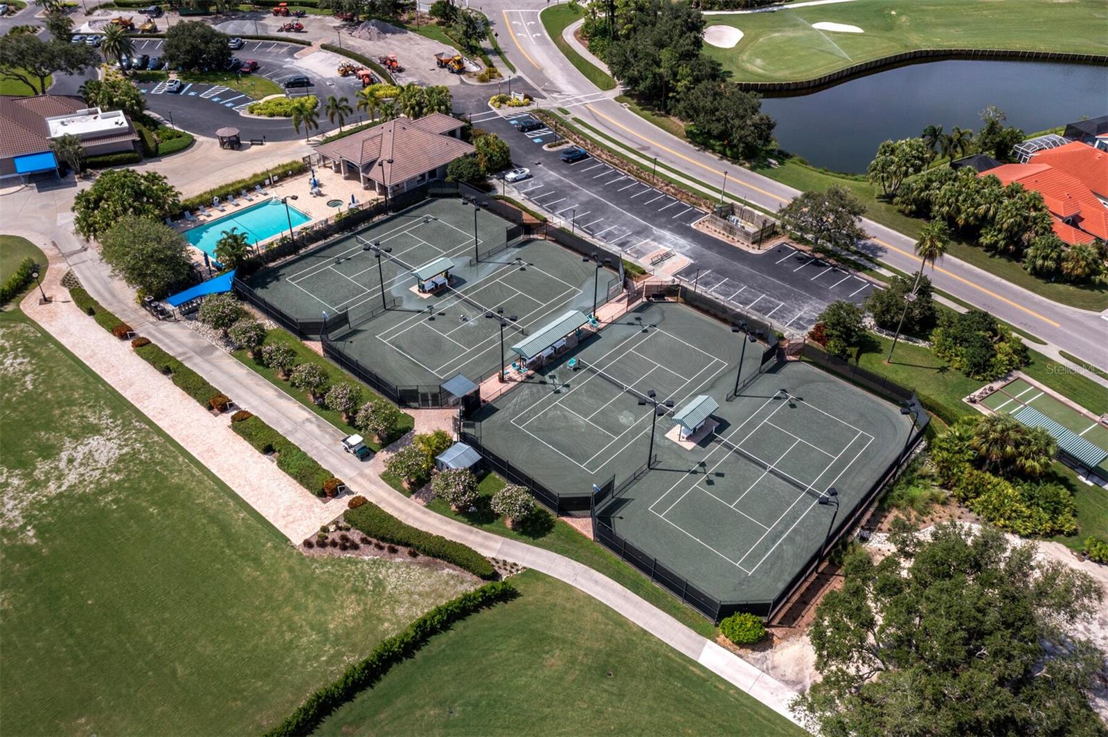 STONEYBROOK GOLF & COUNTRY CLUB - Residential