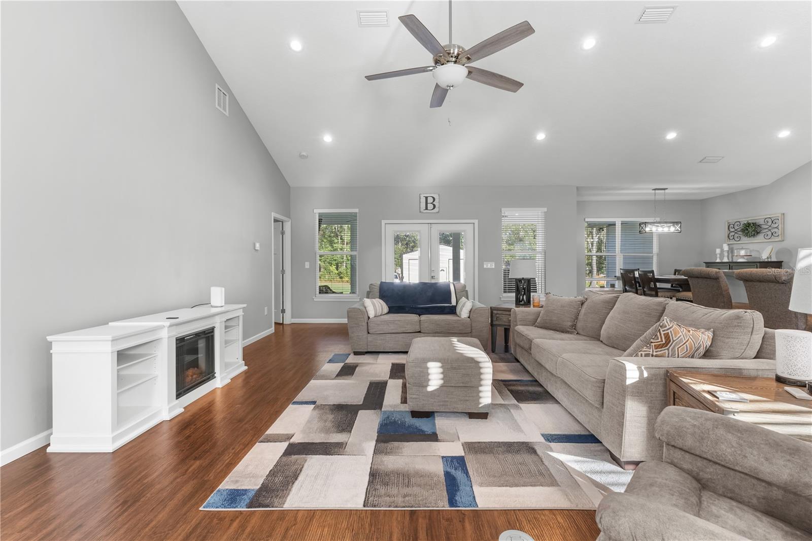 HOLLY HILL SUB - Residential