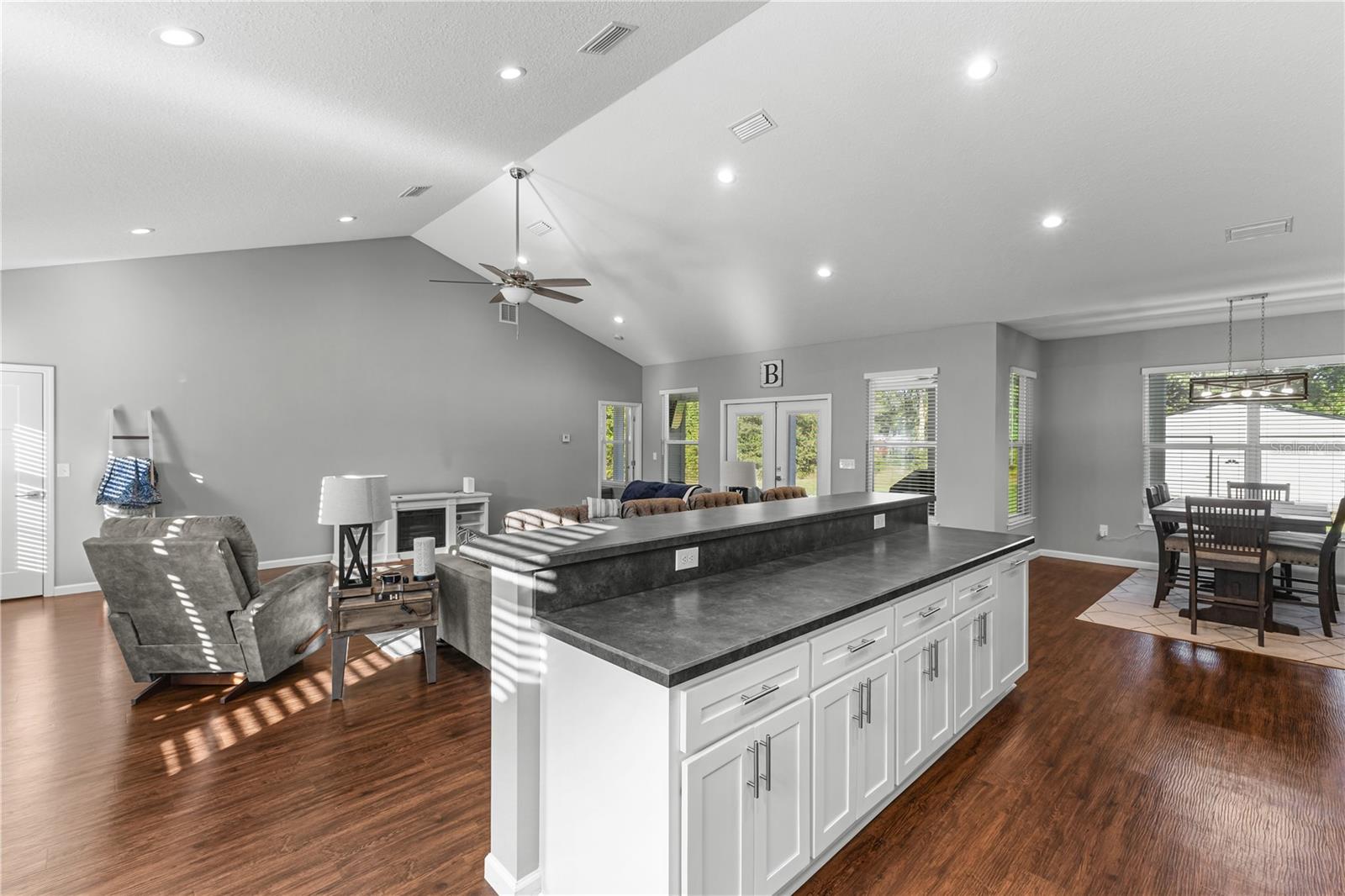 HOLLY HILL SUB - Residential