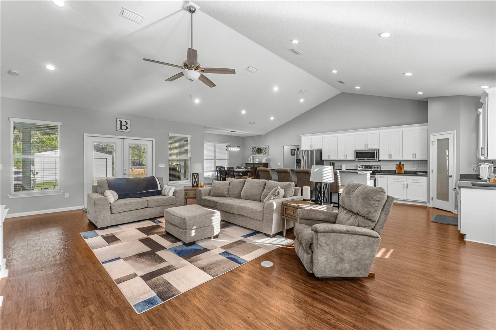 HOLLY HILL SUB - Residential