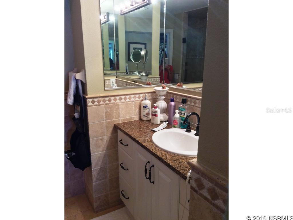 Venetian Villas - Residential