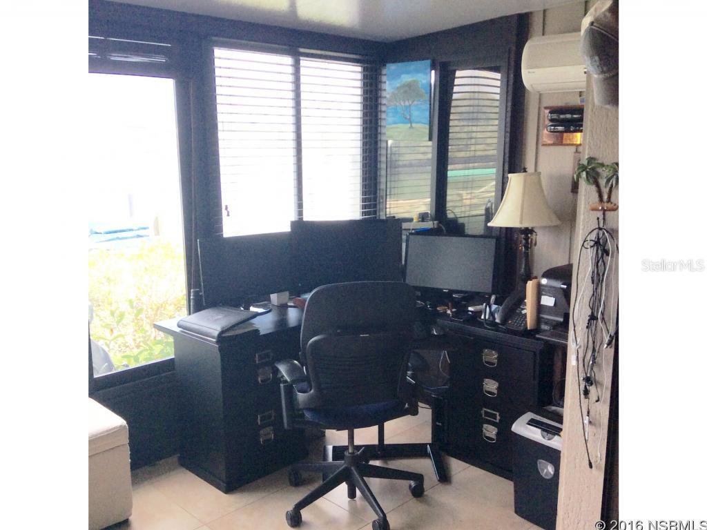 Venetian Villas - Residential