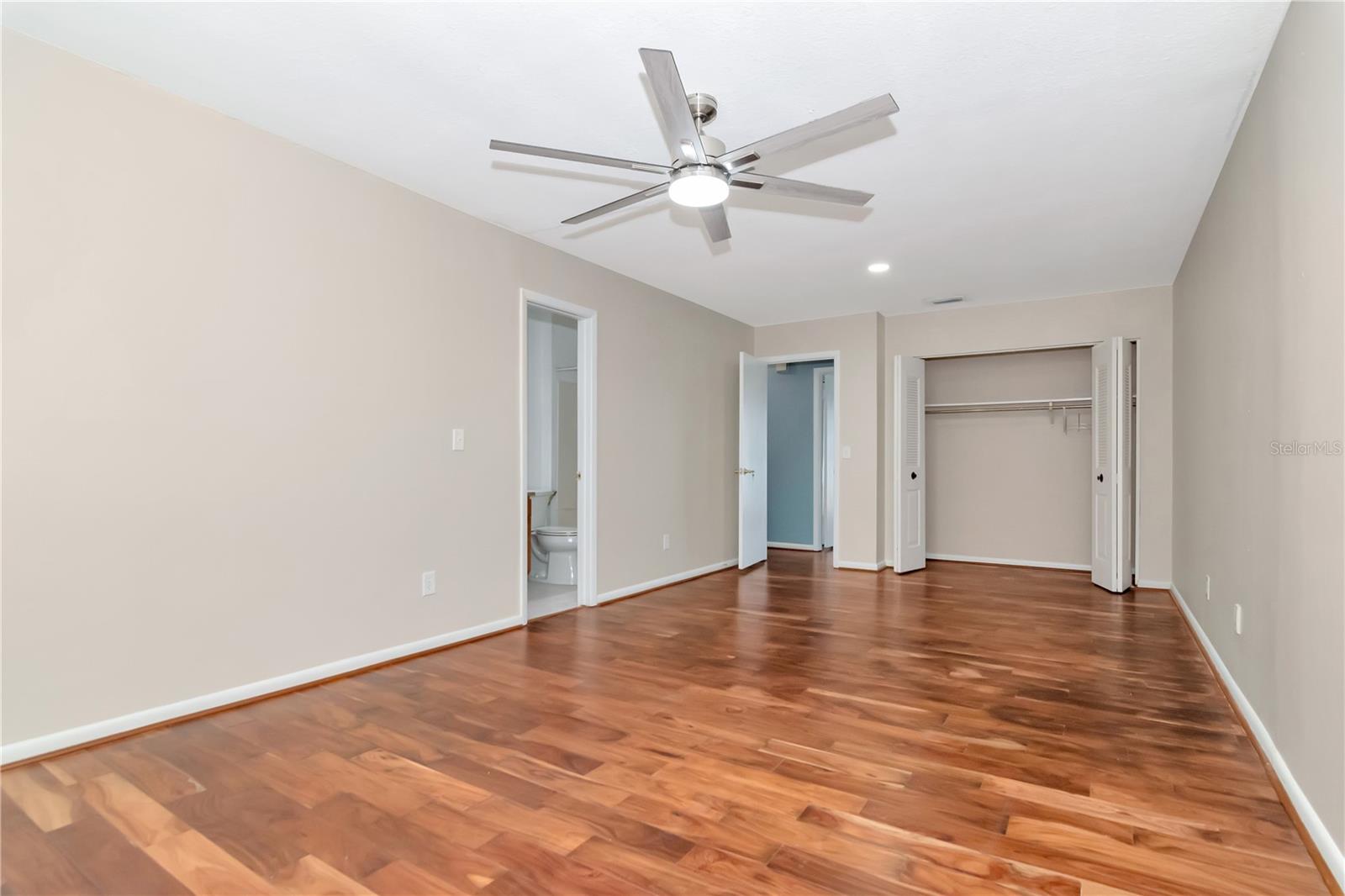 TWELVE OAKS VILLAGE UNIT 1 - Residential