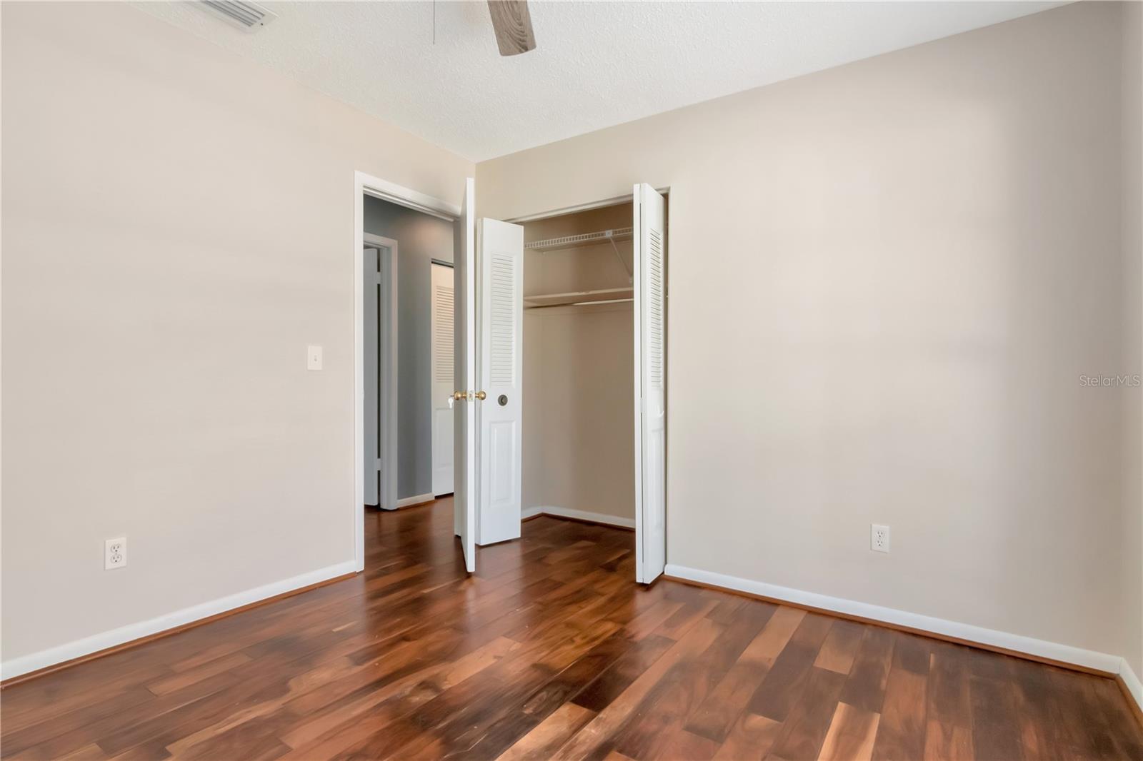 TWELVE OAKS VILLAGE UNIT 1 - Residential