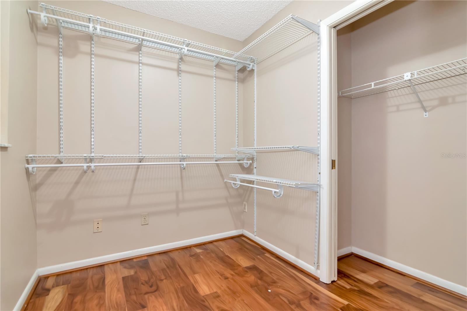 TWELVE OAKS VILLAGE UNIT 1 - Residential