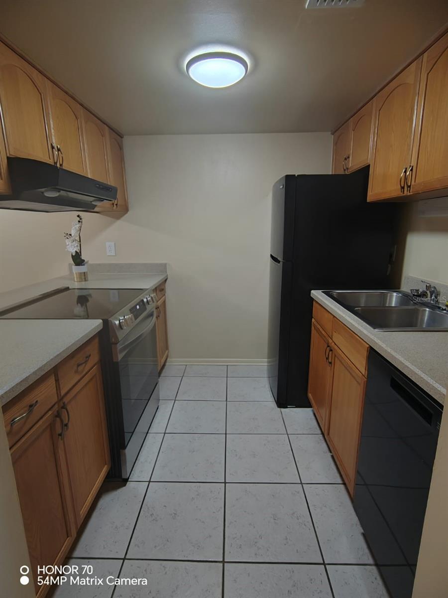 WILLIAMSBURG CONDO - Residential