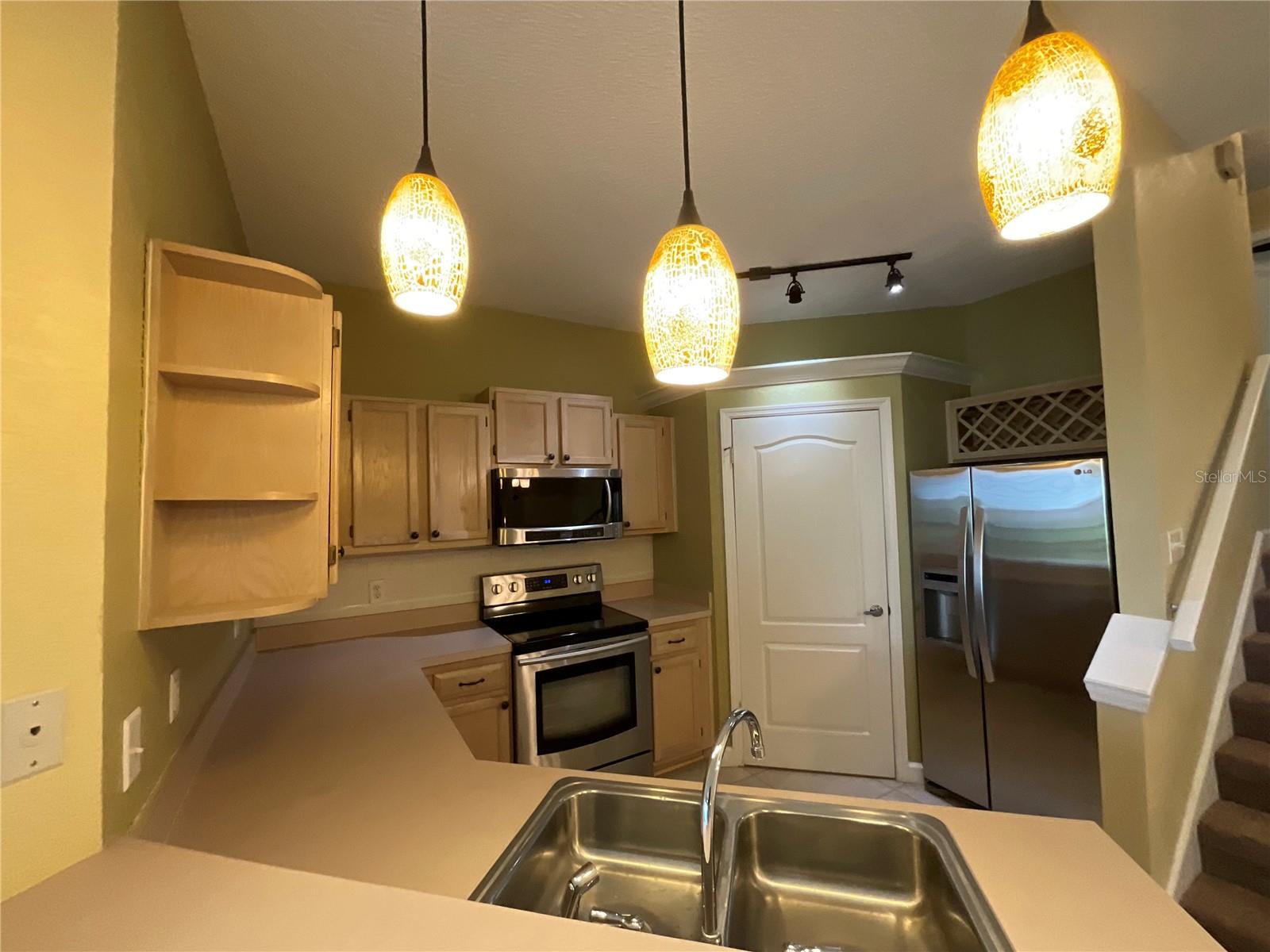 ISLAND PLACE A CONDO - Residential