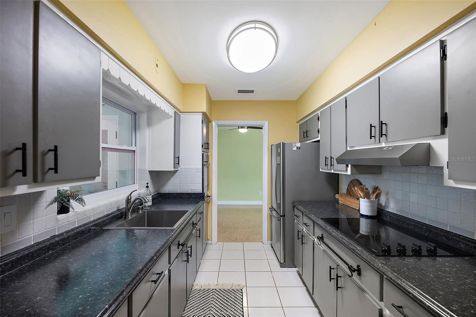 HARBOR HEIGHTS - Residential