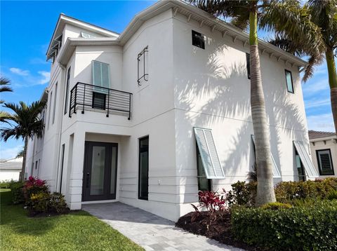 Photo of 5911 Redbay Boulevard, Bradenton, FL 34210 (MLS # O6405075)
