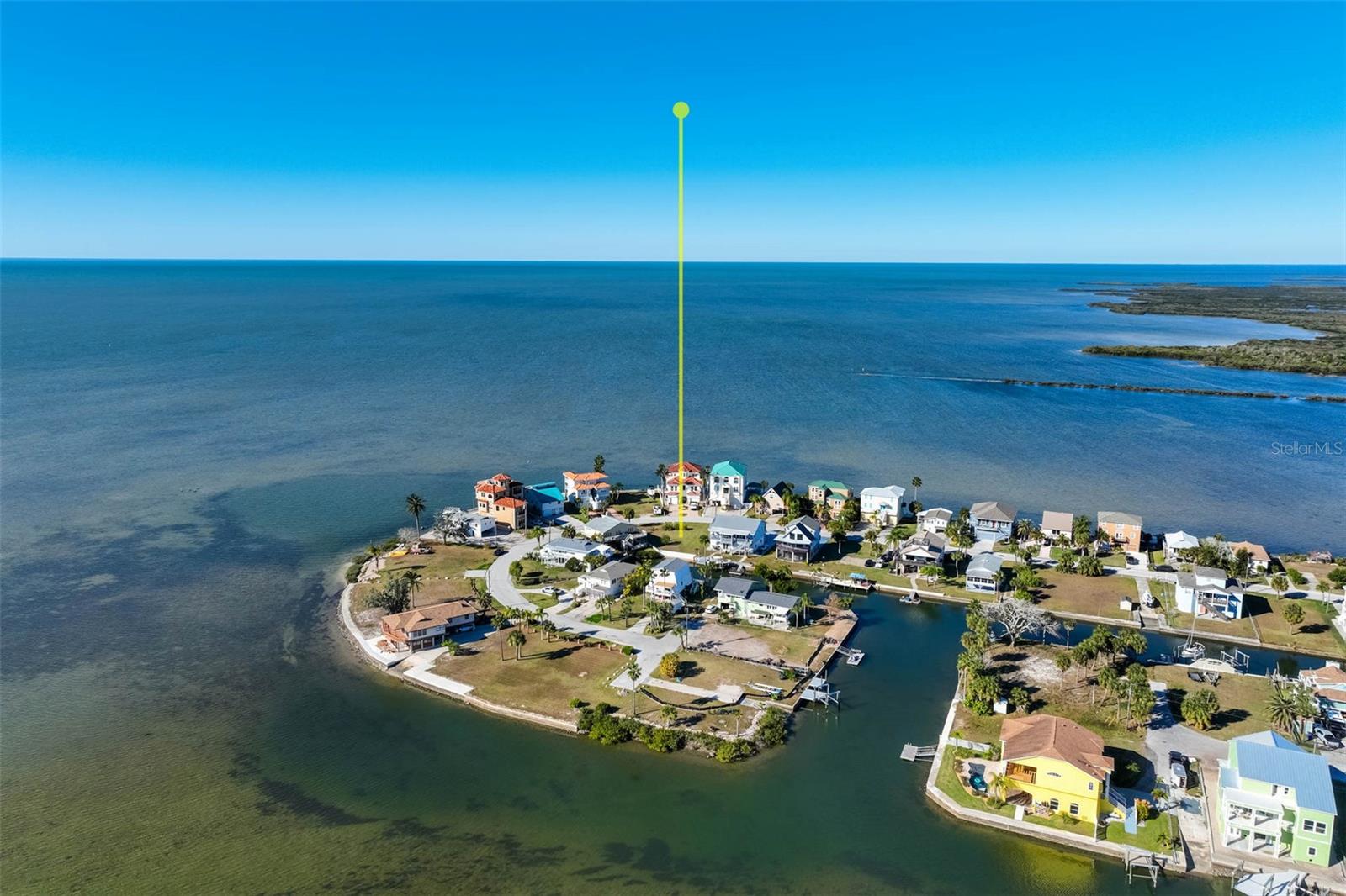 DRIFTWOOD ISLES - Land