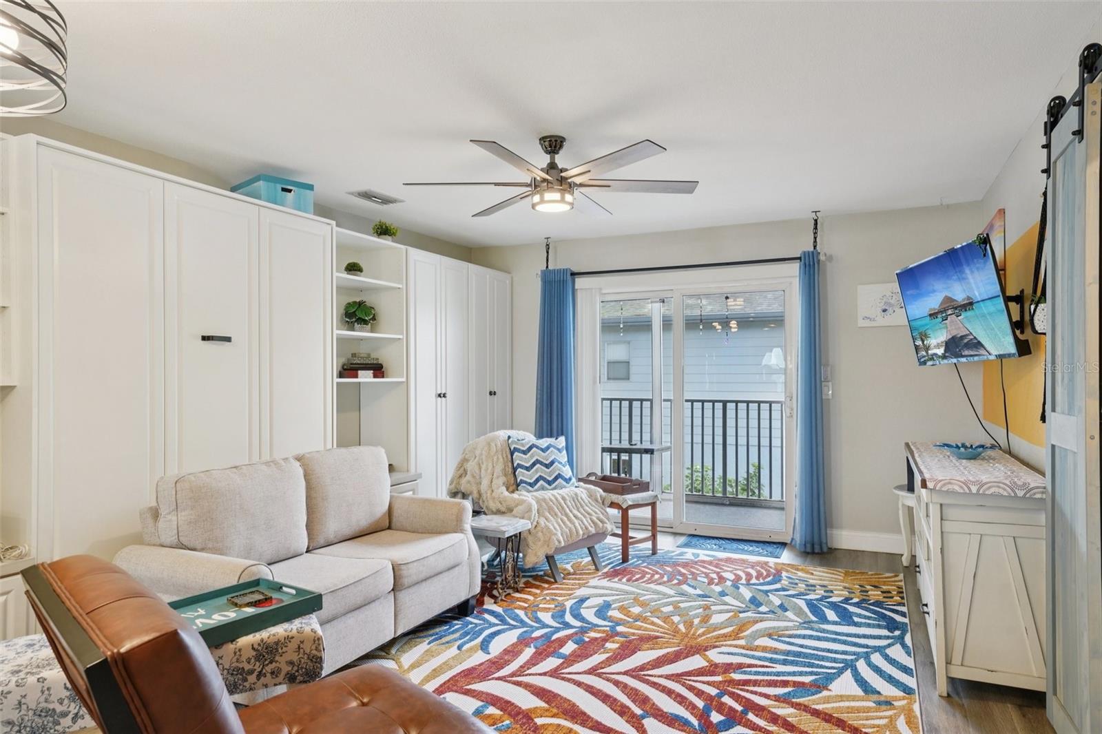 SANDALWOOD THE CONDO - Residential