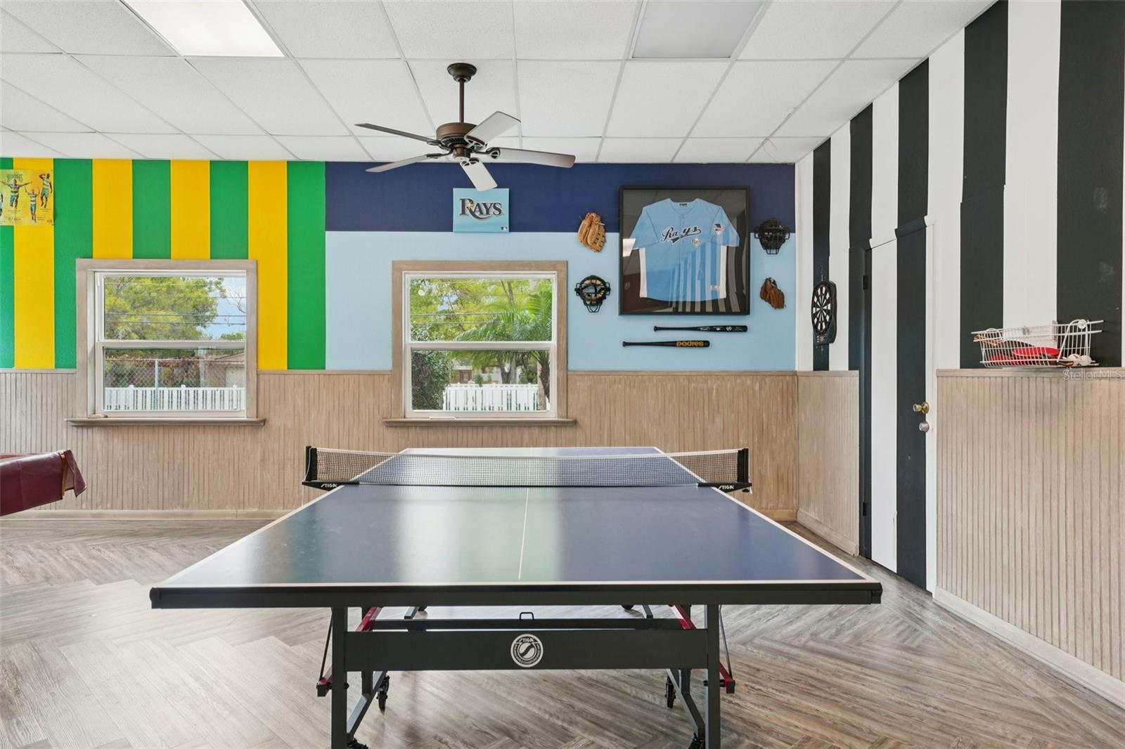 SANDALWOOD THE CONDO - Residential