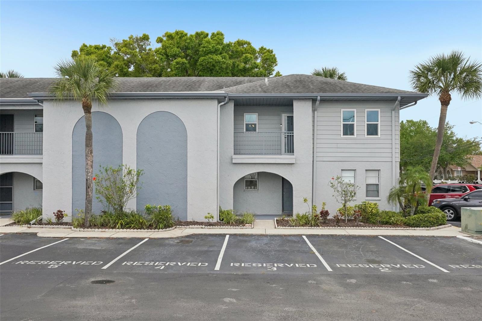 SANDALWOOD THE CONDO - Residential