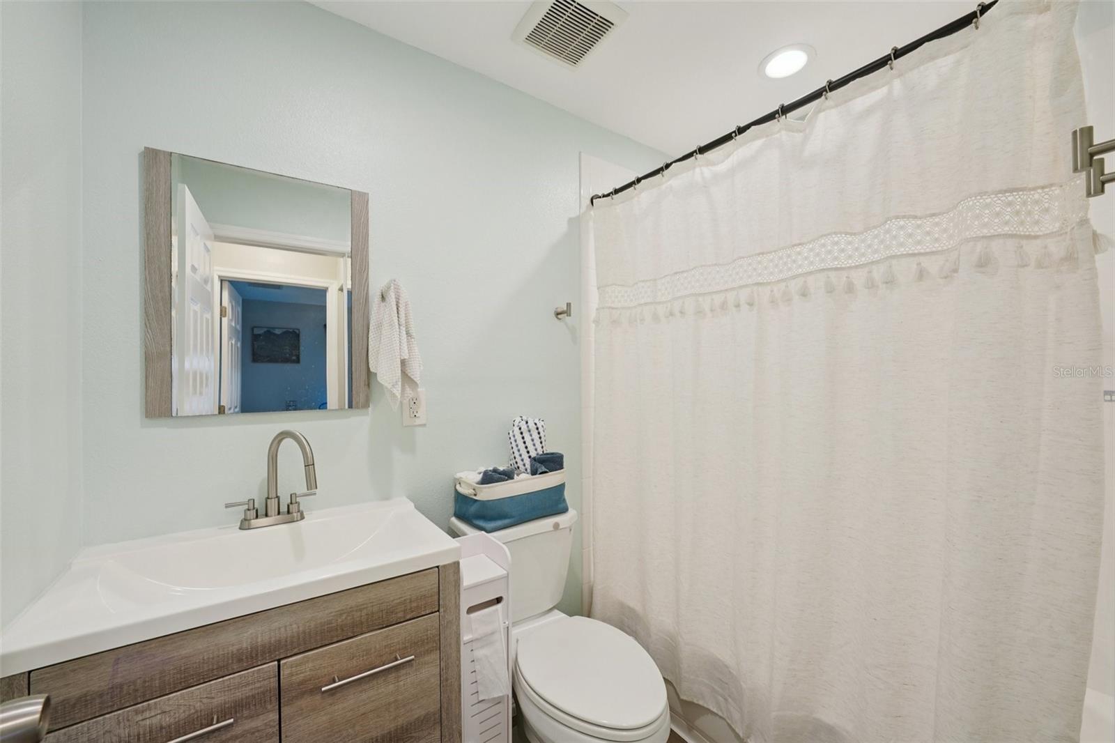 SANDALWOOD THE CONDO - Residential