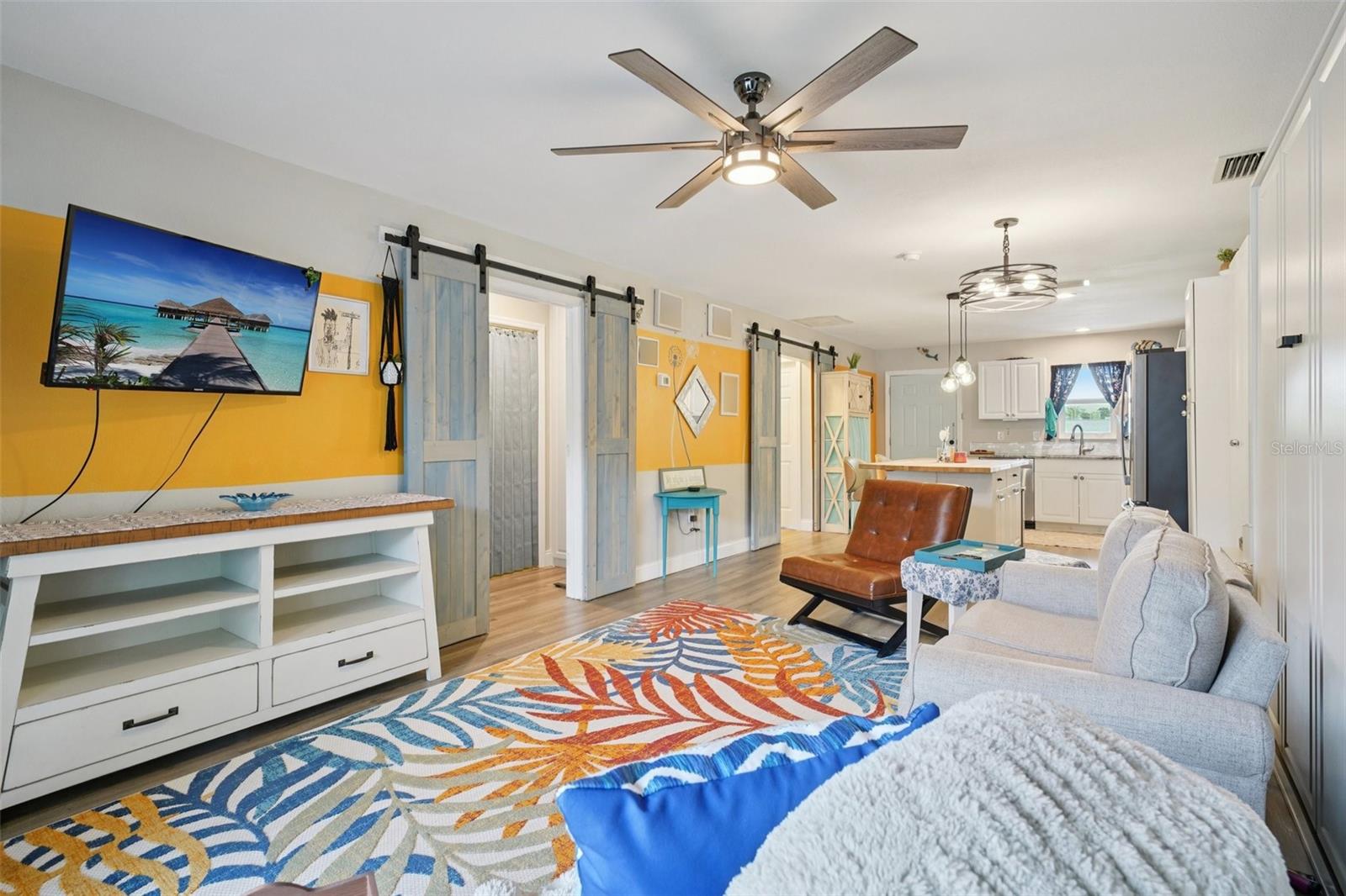 SANDALWOOD THE CONDO - Residential