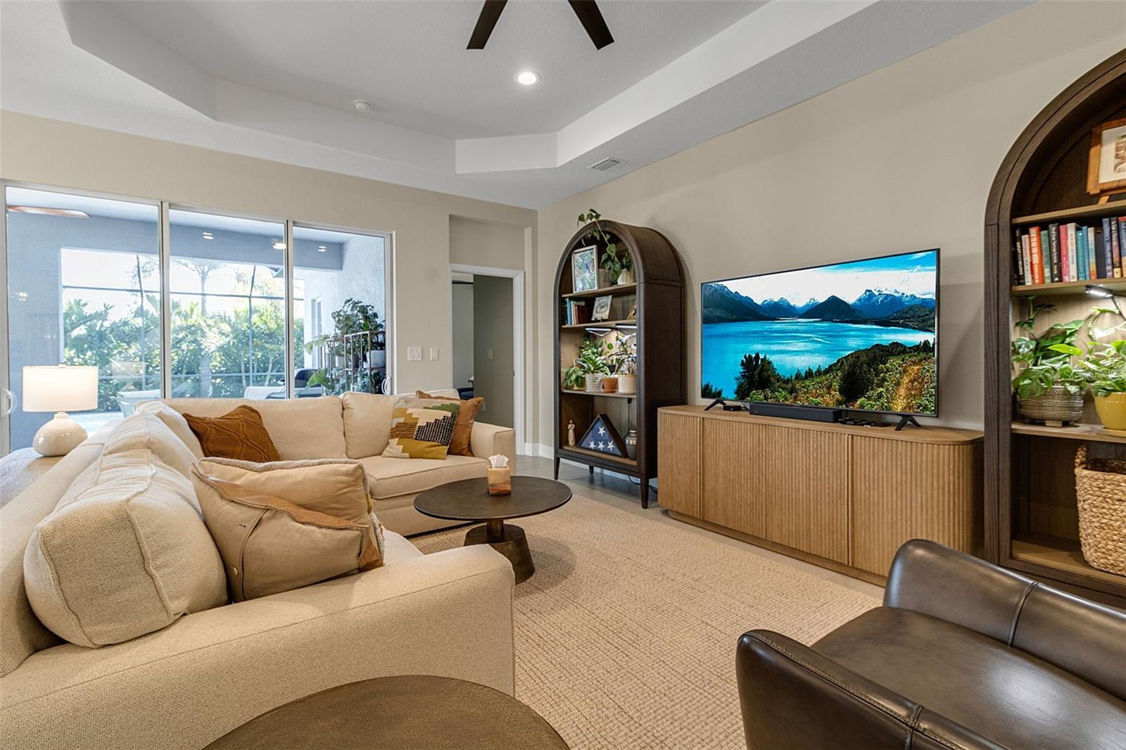 WINDWARD AT LAKEWOOD RANCH - Residential