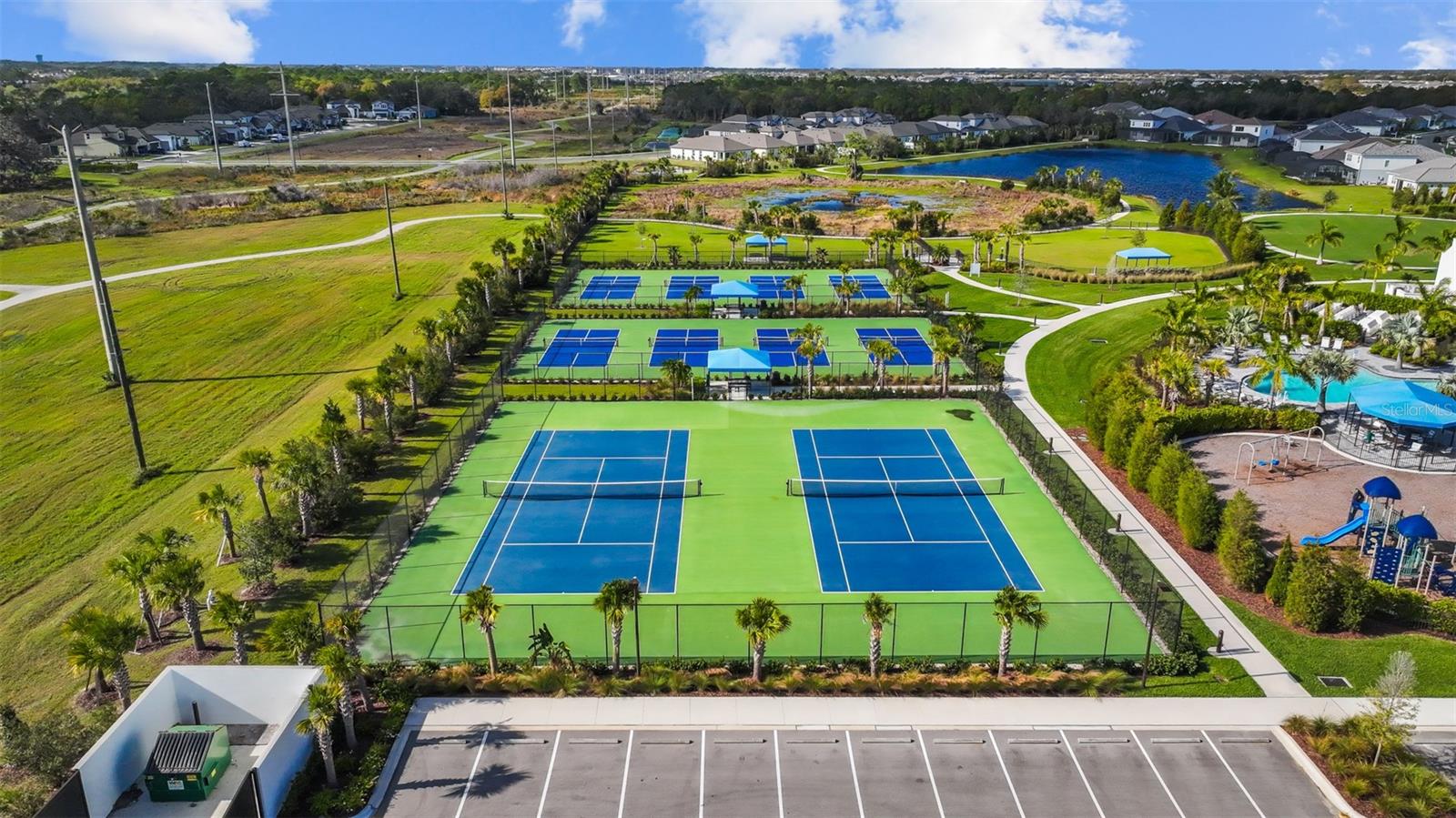 WINDWARD AT LAKEWOOD RANCH - Residential