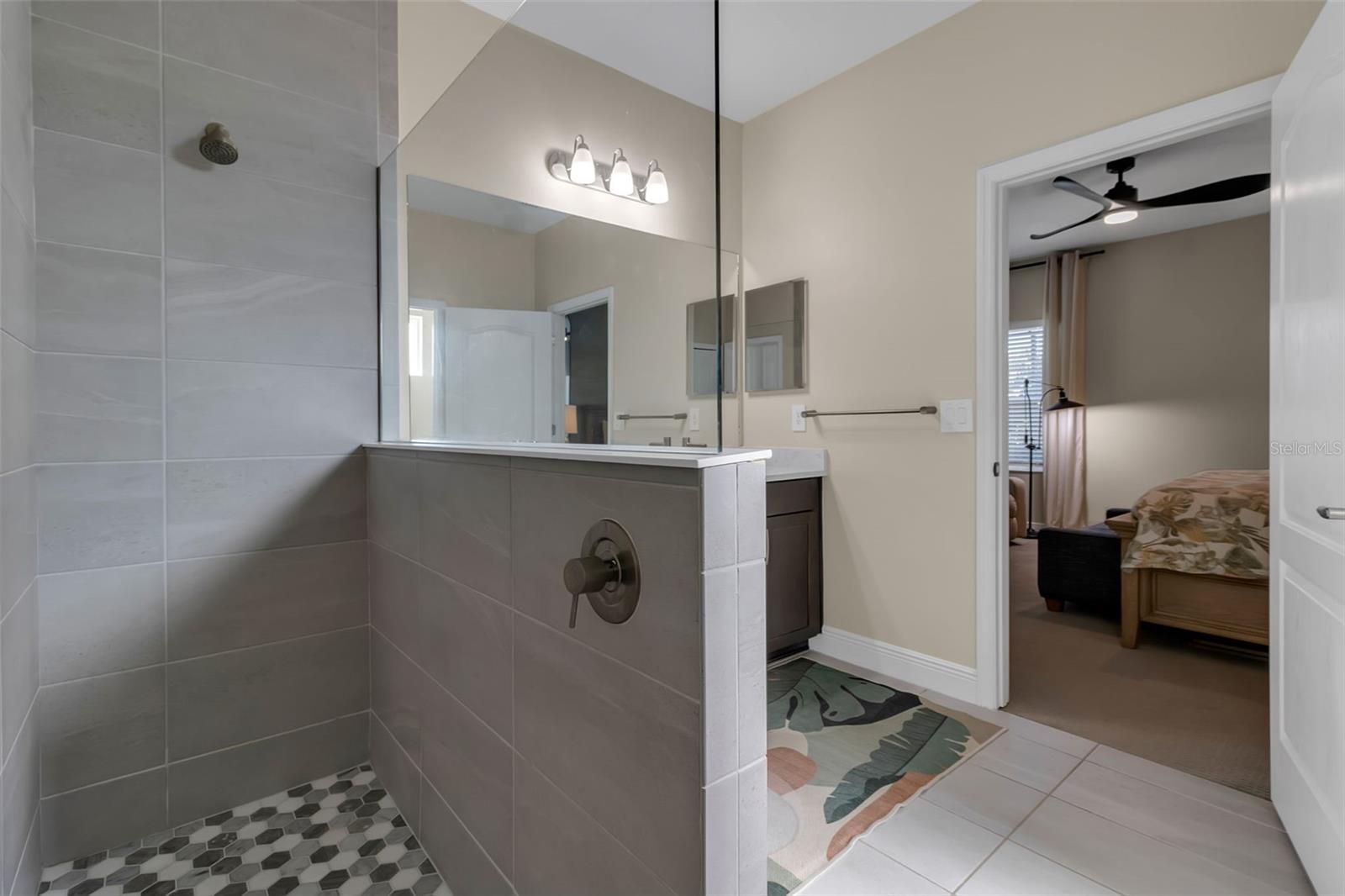 WINDWARD AT LAKEWOOD RANCH - Residential