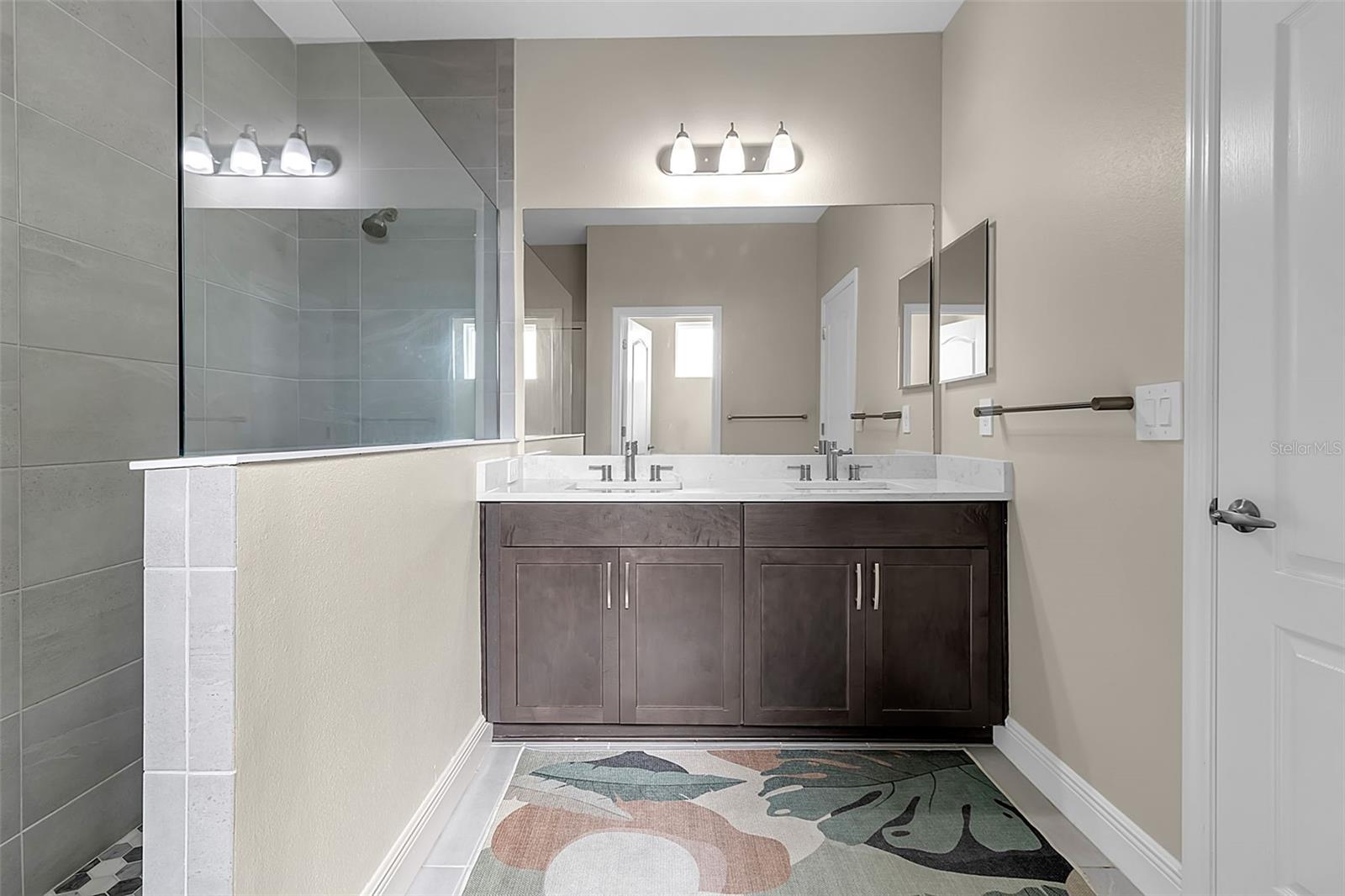 WINDWARD AT LAKEWOOD RANCH - Residential