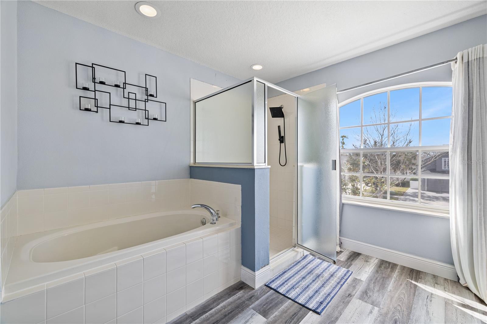 STONEYBROOK WEST - Residential