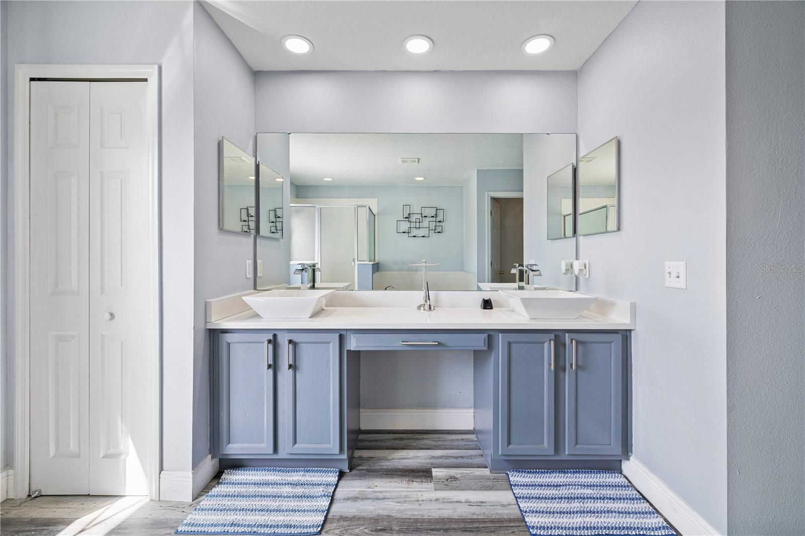 STONEYBROOK WEST - Residential