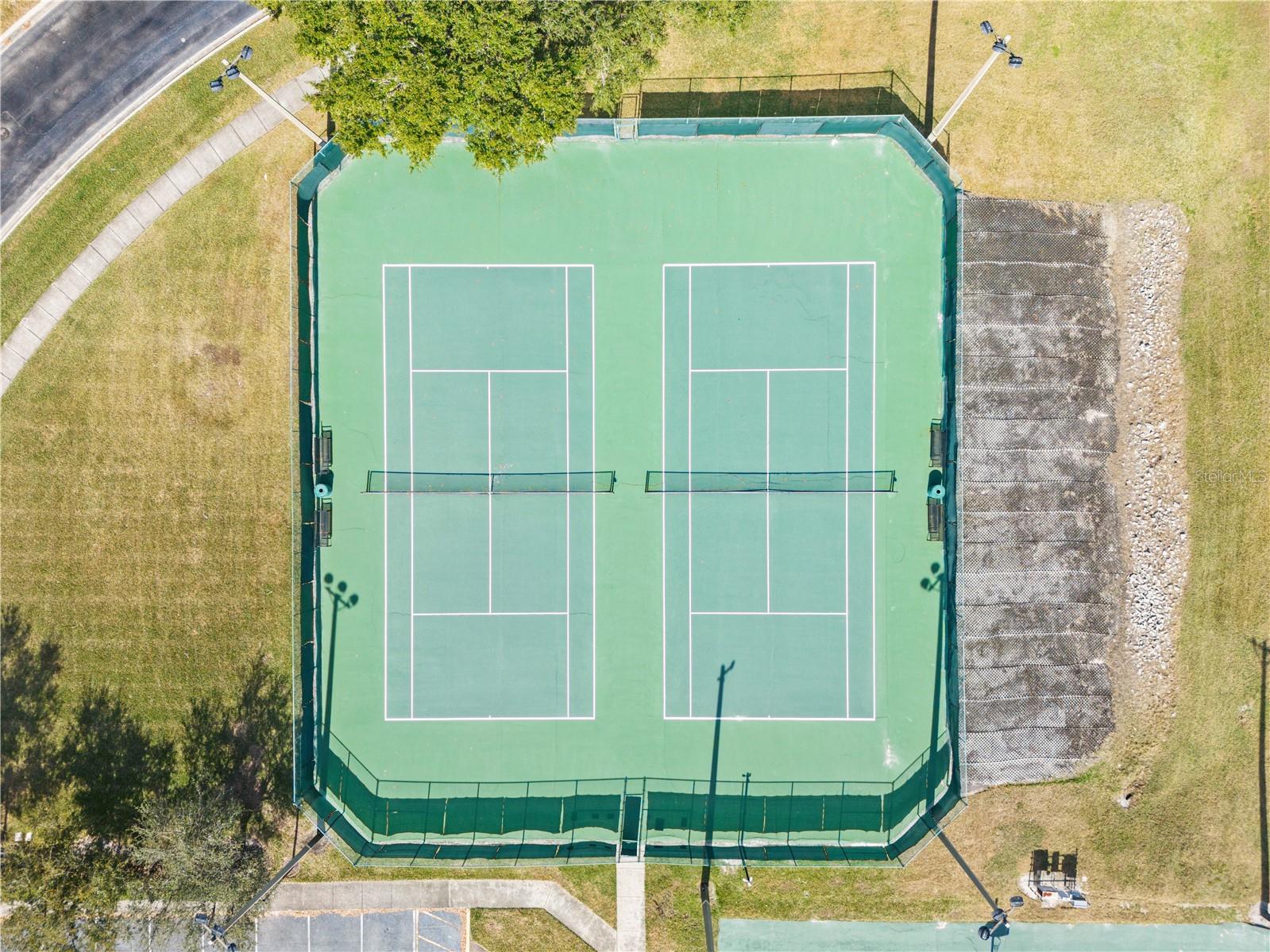 STONEYBROOK WEST - Residential