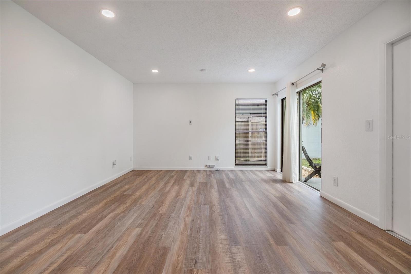 ROSEMOUNT VILLAGE UNIT III - Residential