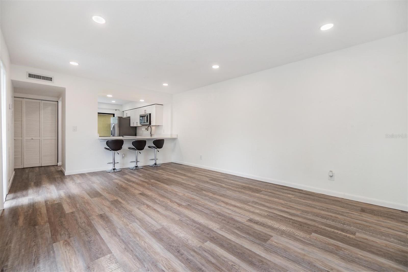 ROSEMOUNT VILLAGE UNIT III - Residential