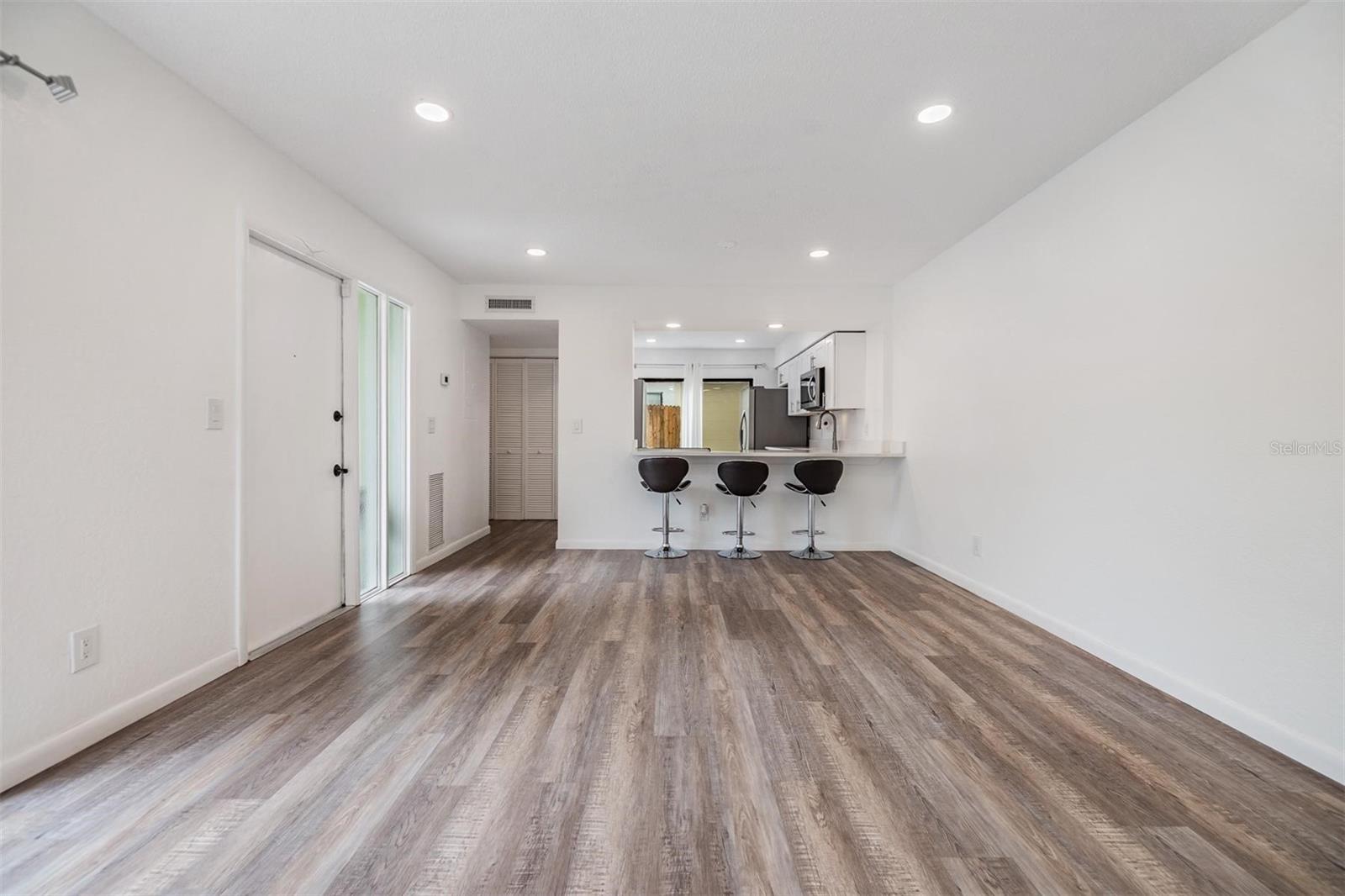 ROSEMOUNT VILLAGE UNIT III - Residential