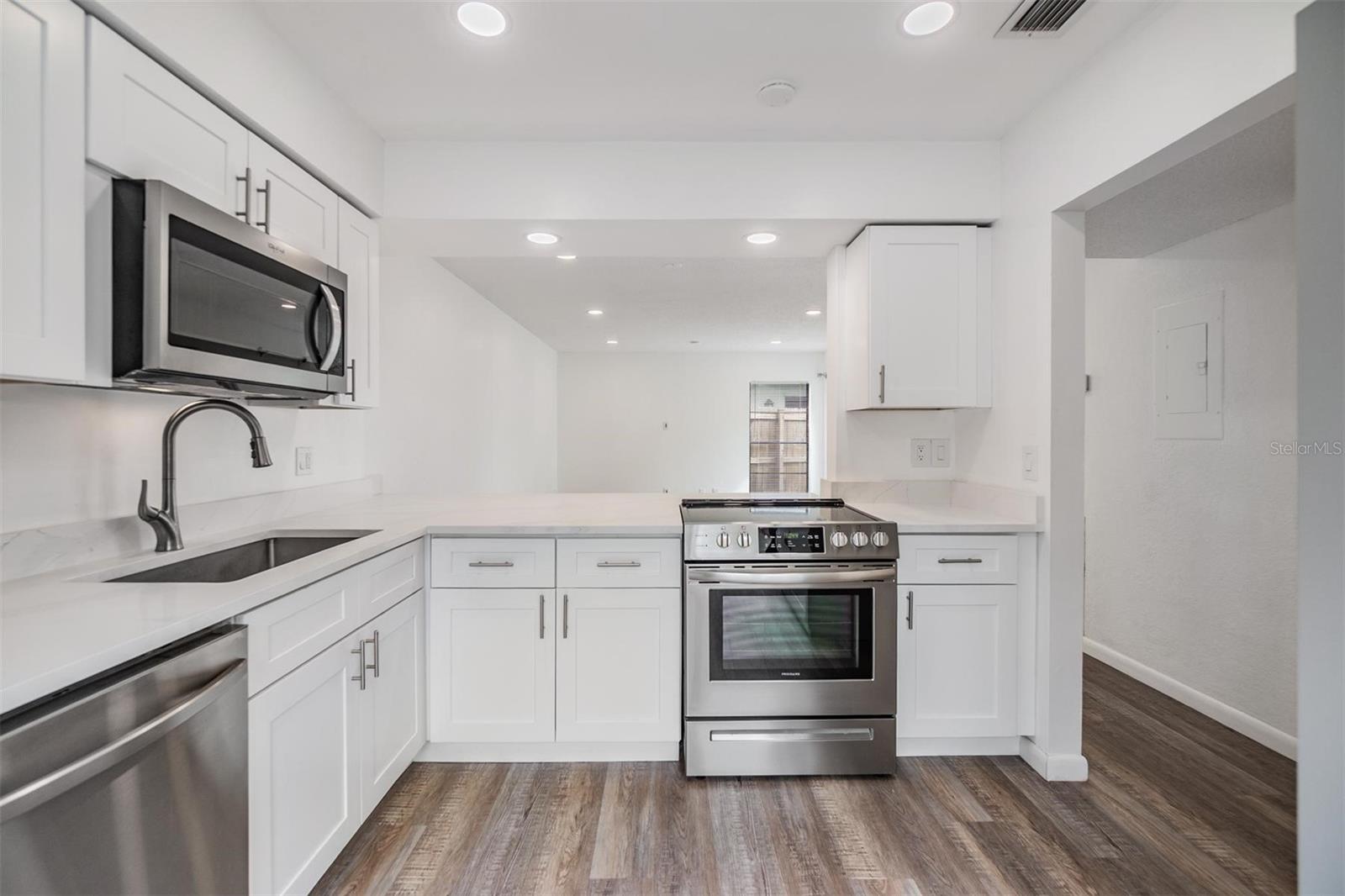 ROSEMOUNT VILLAGE UNIT III - Residential