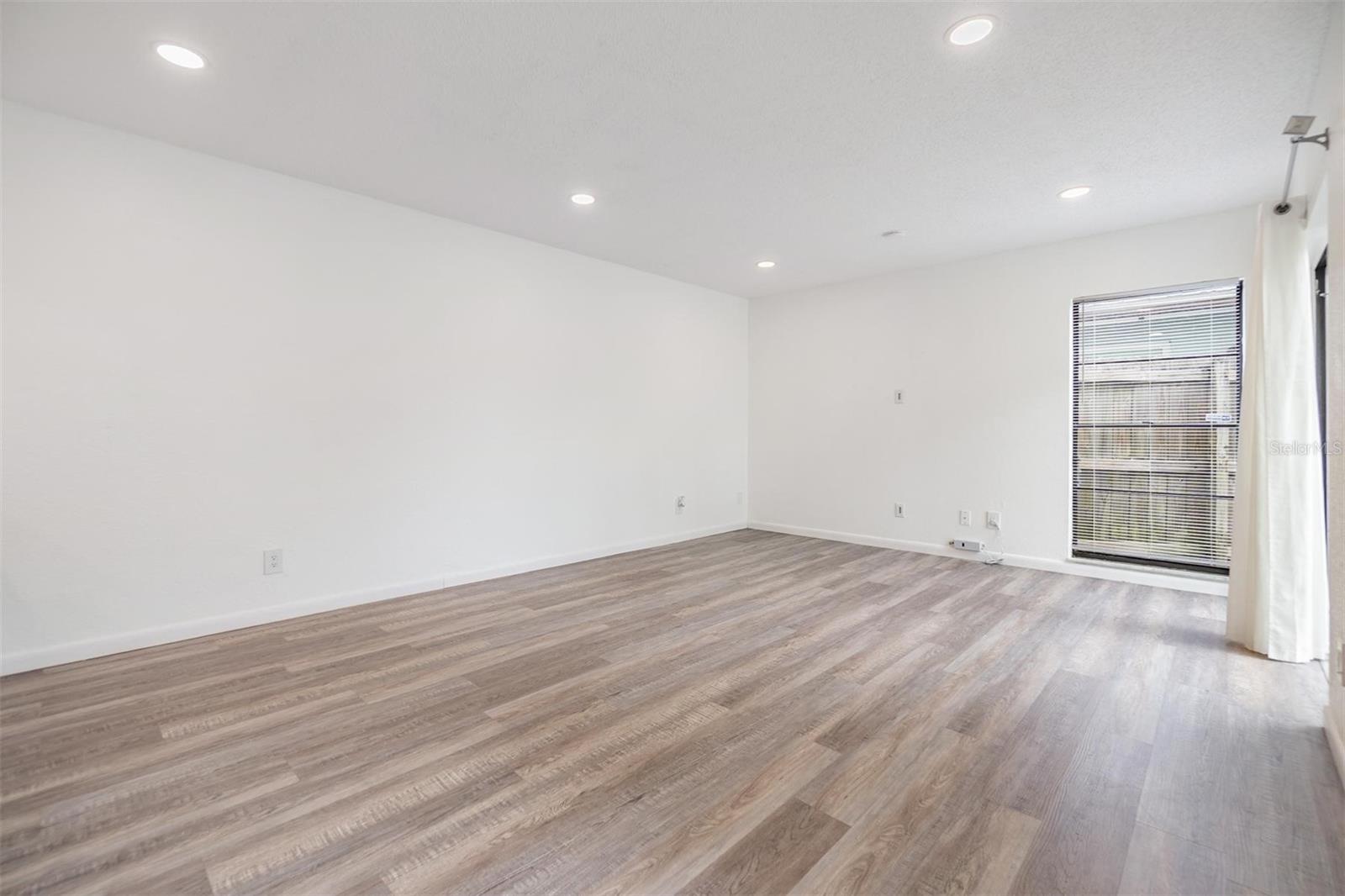 ROSEMOUNT VILLAGE UNIT III - Residential