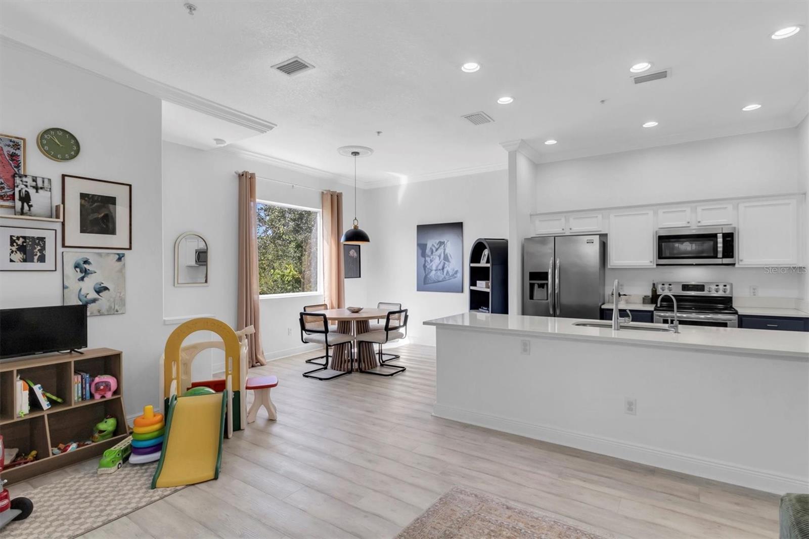 BAYOU VILLAGE - Residential