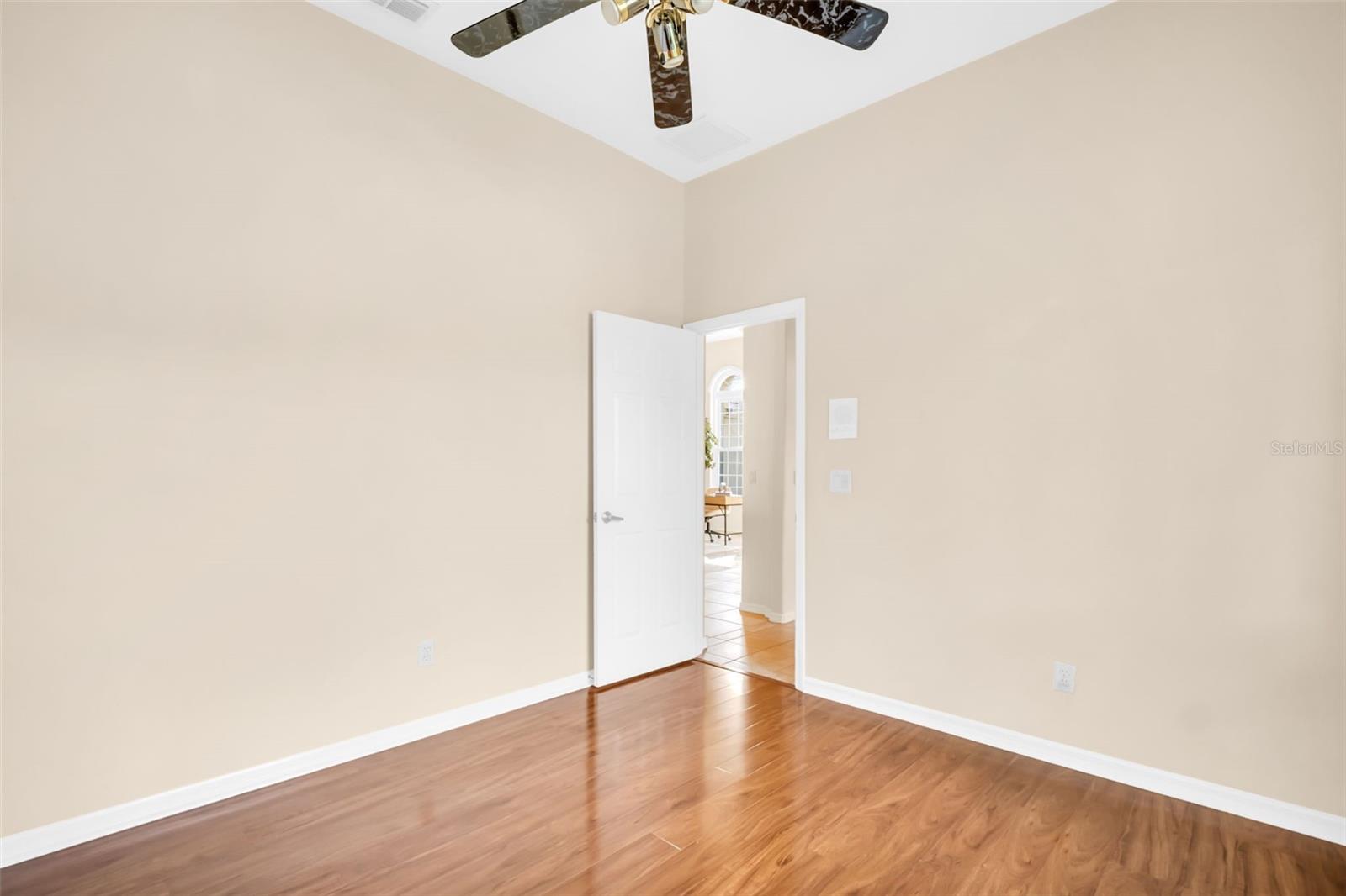 WESTCHASE SEC 110 - Residential