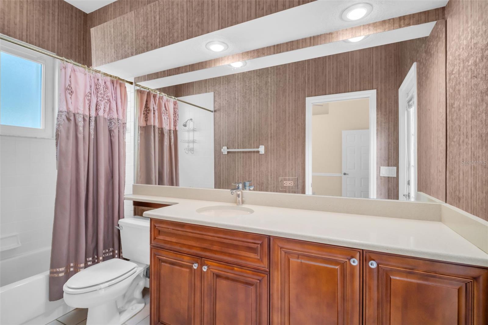 WESTCHASE SEC 110 - Residential