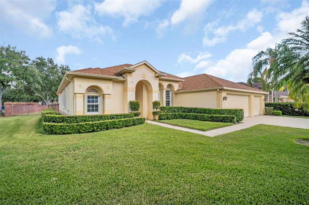 Photo of 12302 Seabrook Drive, Tampa, FL 33626 (MLS # TB8429947)
