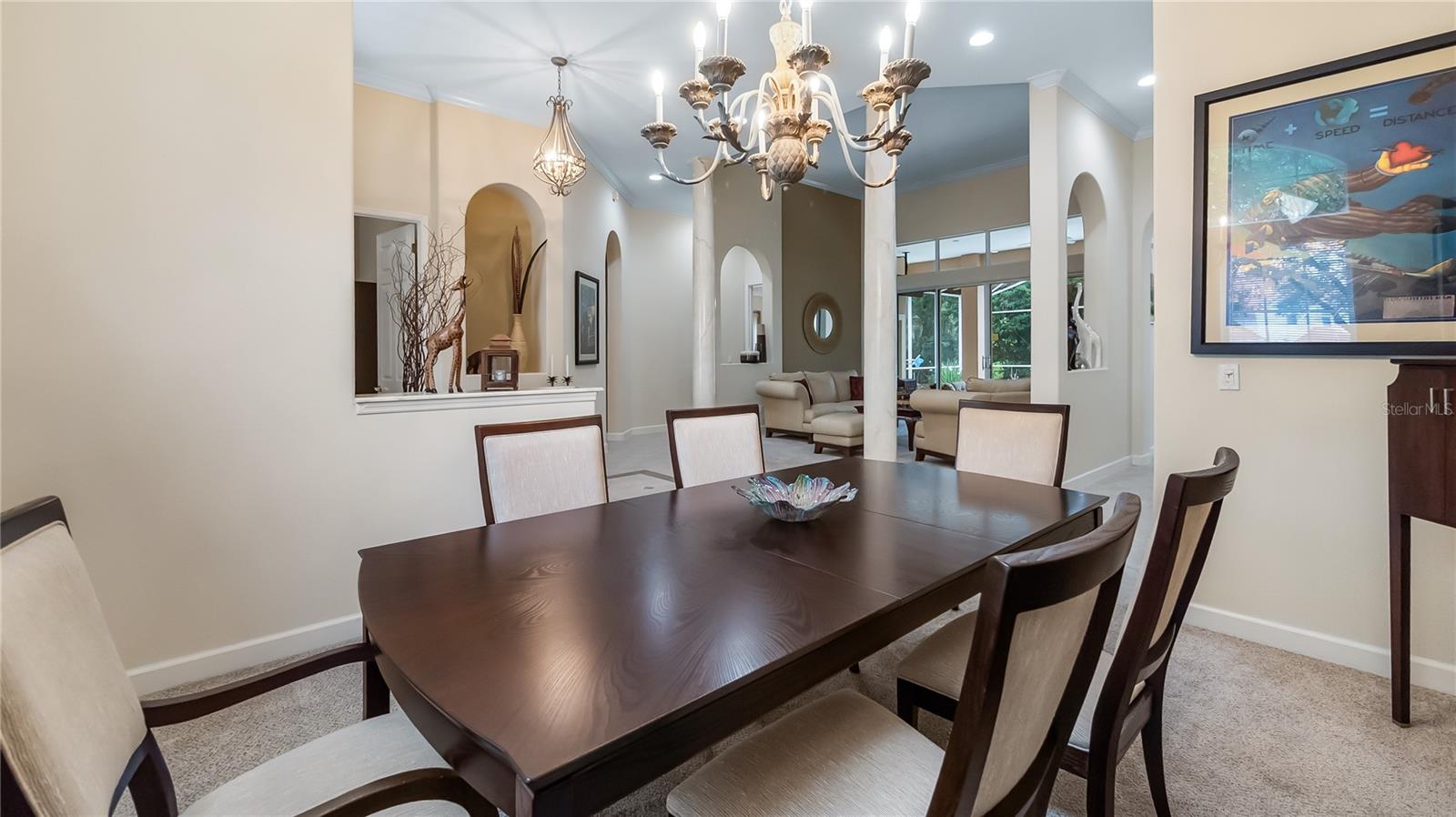 693 STONEFIELD LOOP
