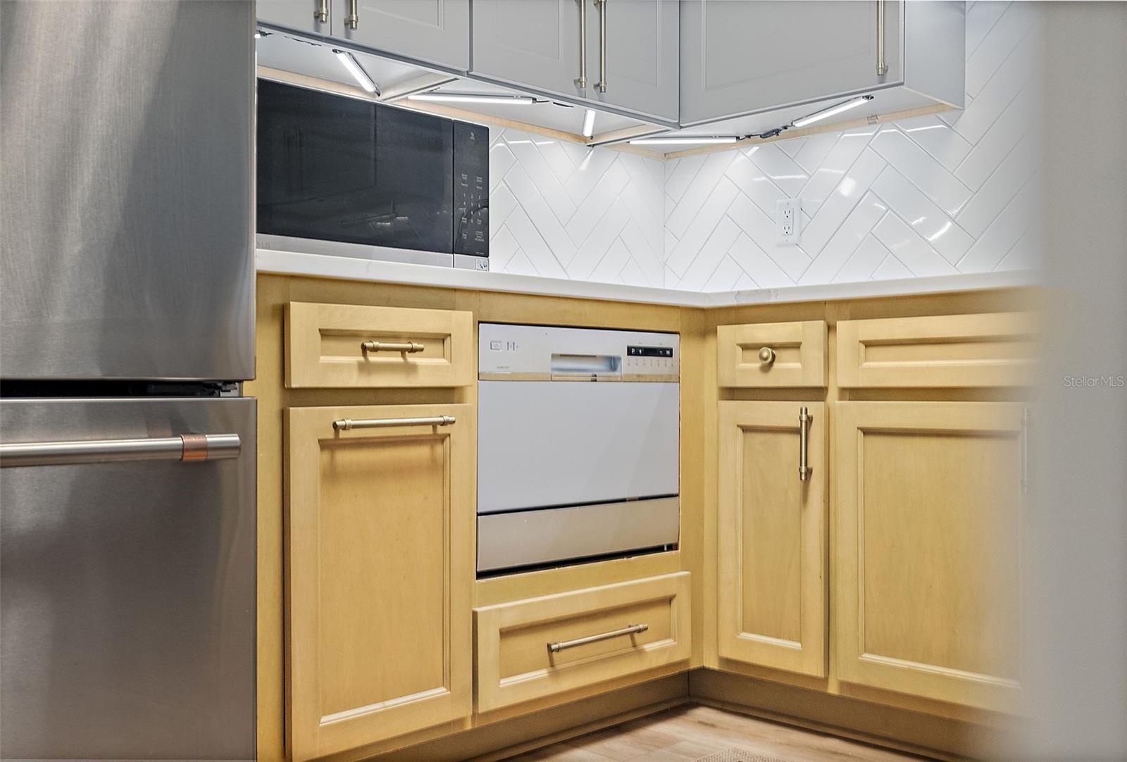 NORTH EAST GARDEN APTS - Residential