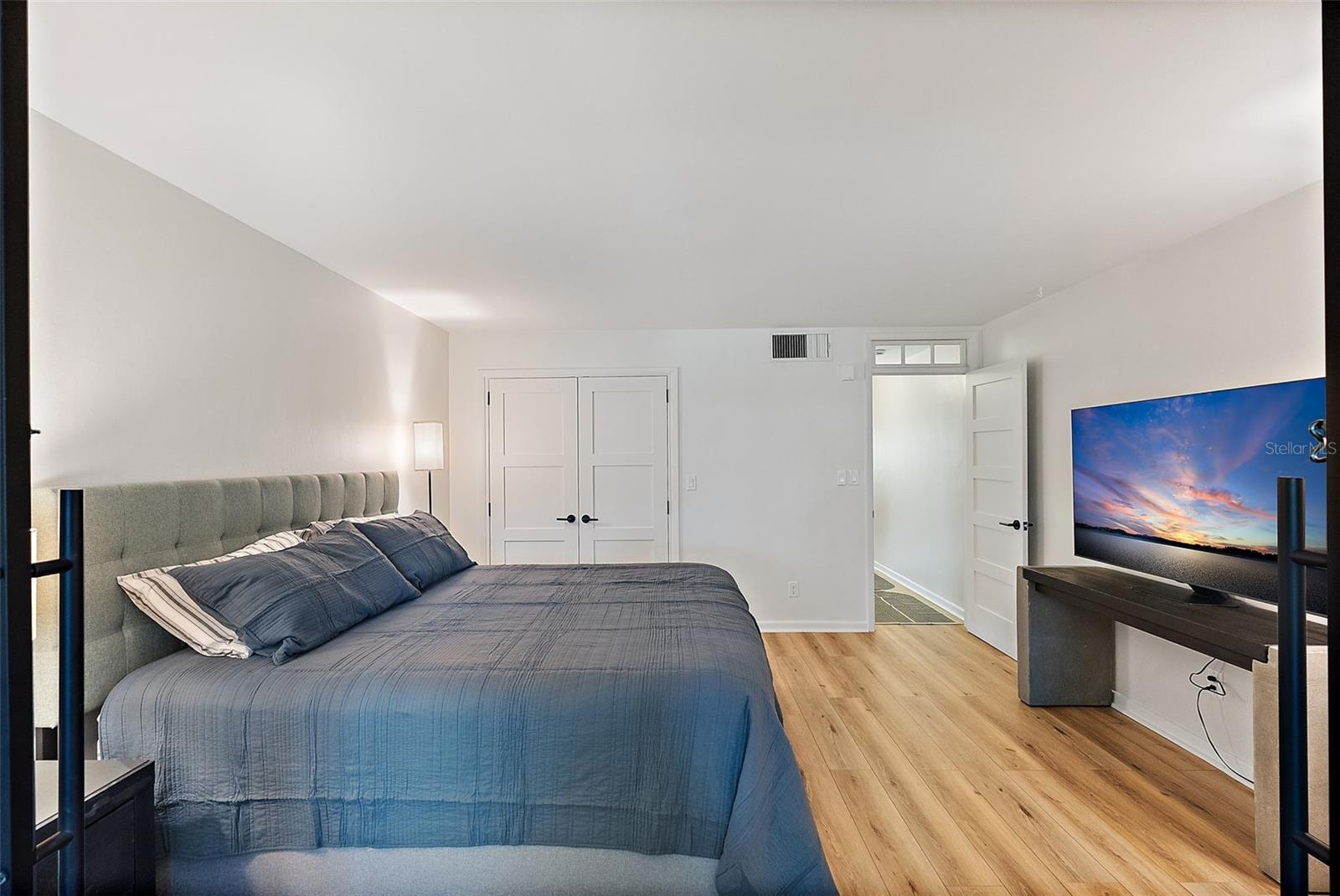 NORTH EAST GARDEN APTS - Residential