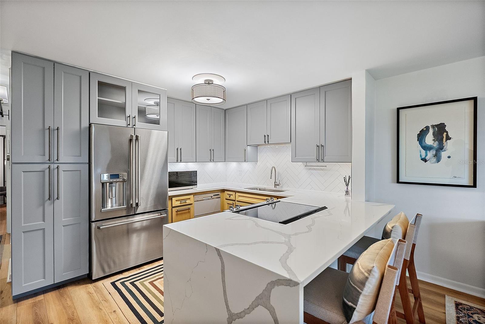 NORTH EAST GARDEN APTS - Residential