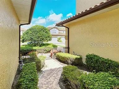 MIRAMAR LAGOONS AT LAKEWOOD RANCH II - Residential Lease