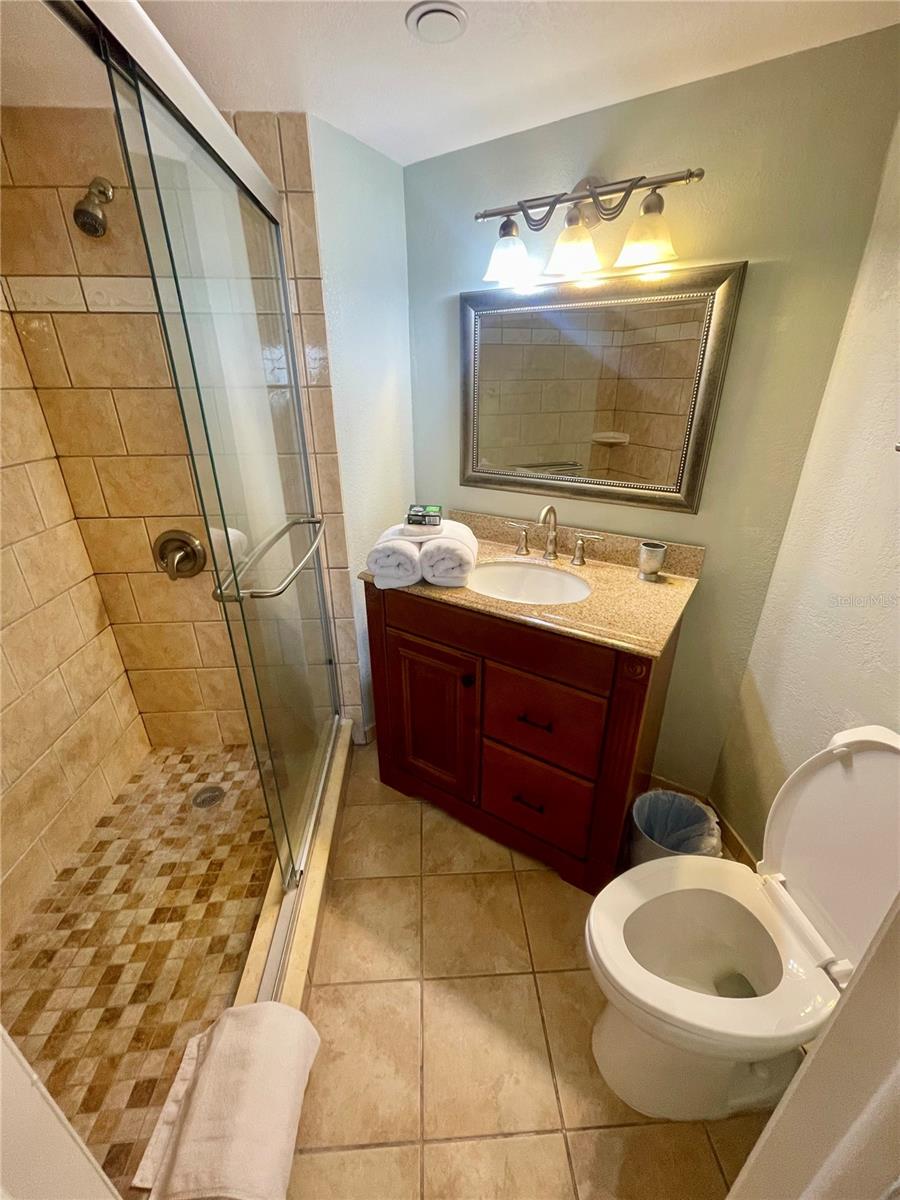 LIGHTHOUSE TOWERS CONDO - Residential Lease